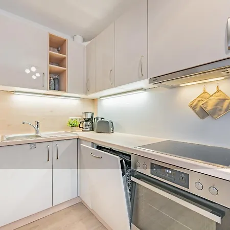 Apartment Cosima 18 *